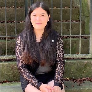 Meet your Posher, Emrie